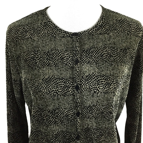 Rafael Petites Crinkle Button Front Top Petite Large Black - Picture 2 of 6